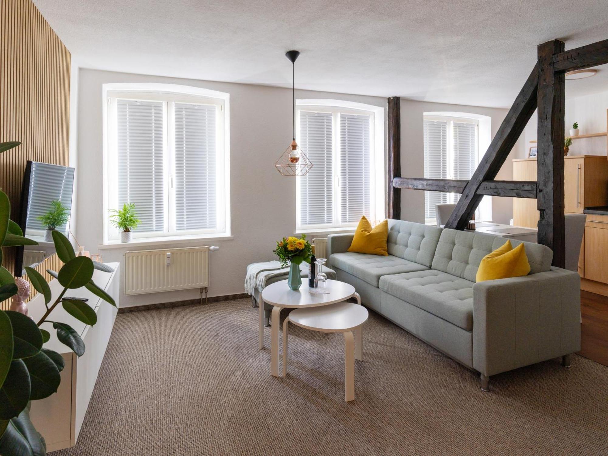 Schlosskoenig - Modernes & Zentrales Apartment Mit Balkon Und Arbeitsplatz Schwerin  Kültér fotó