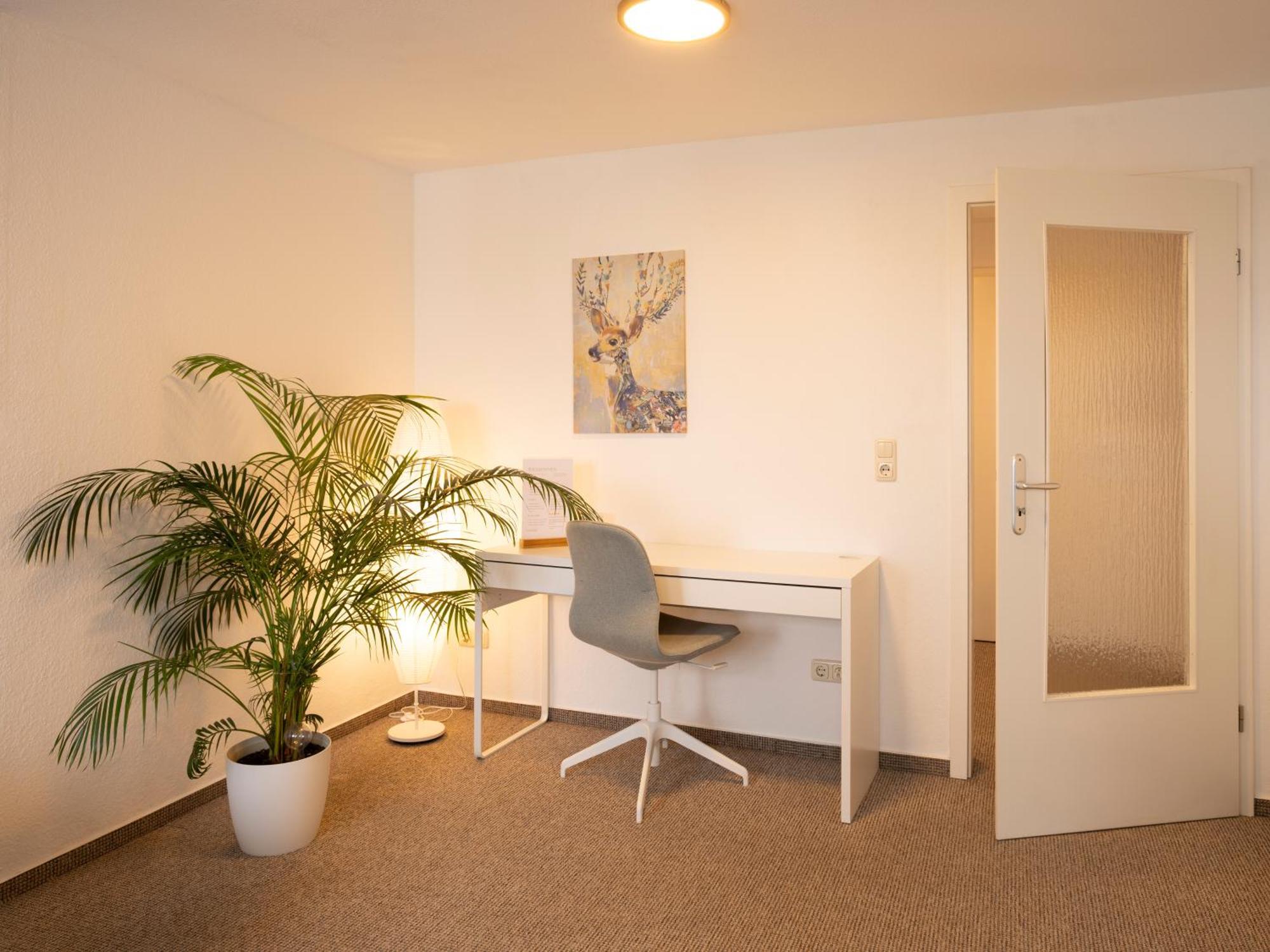 Schlosskoenig - Modernes & Zentrales Apartment Mit Balkon Und Arbeitsplatz Schwerin  Kültér fotó
