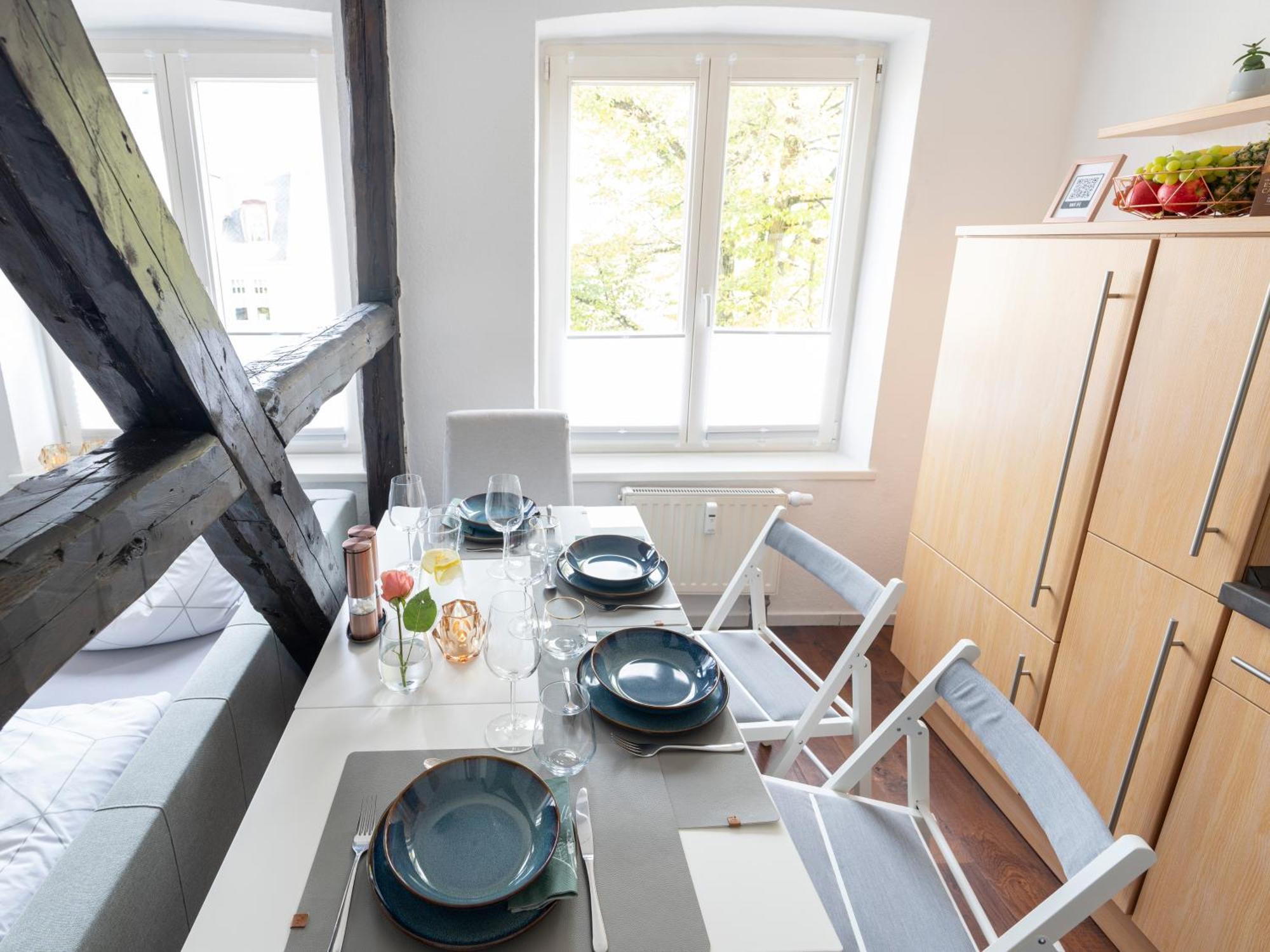 Schlosskoenig - Modernes & Zentrales Apartment Mit Balkon Und Arbeitsplatz Schwerin  Kültér fotó