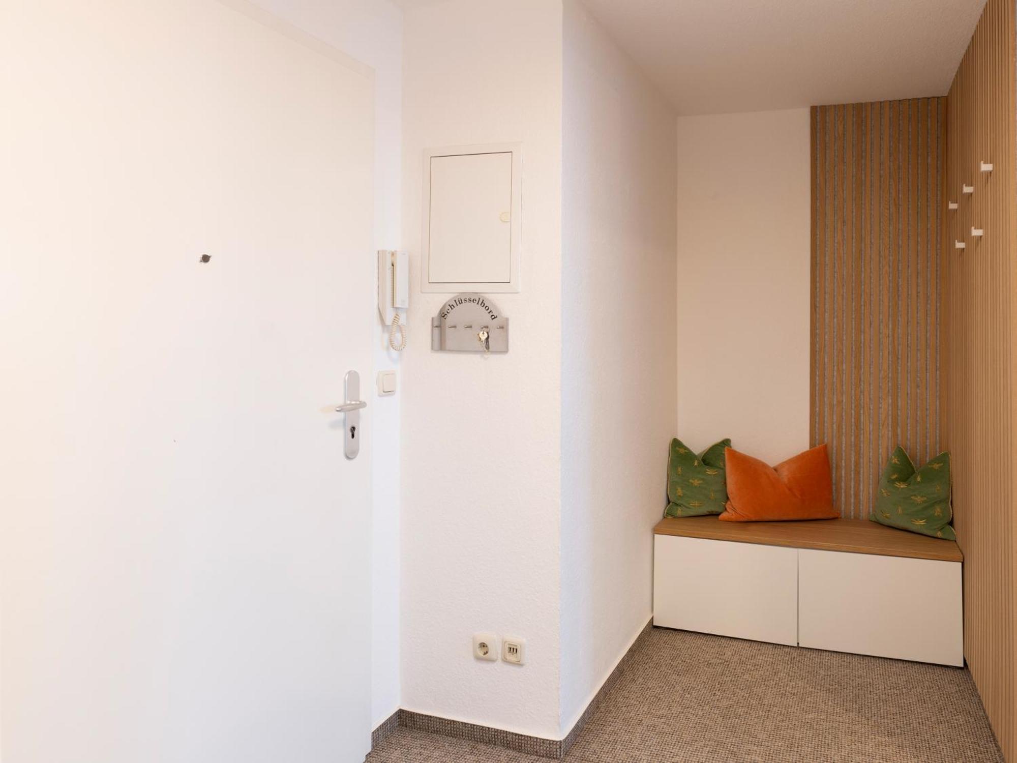 Schlosskoenig - Modernes & Zentrales Apartment Mit Balkon Und Arbeitsplatz Schwerin  Kültér fotó